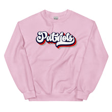 Load image into Gallery viewer, Patriots Retro Sweatshirt(NFL)
