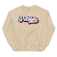 Load image into Gallery viewer, Patriots Retro Sweatshirt(NFL)
